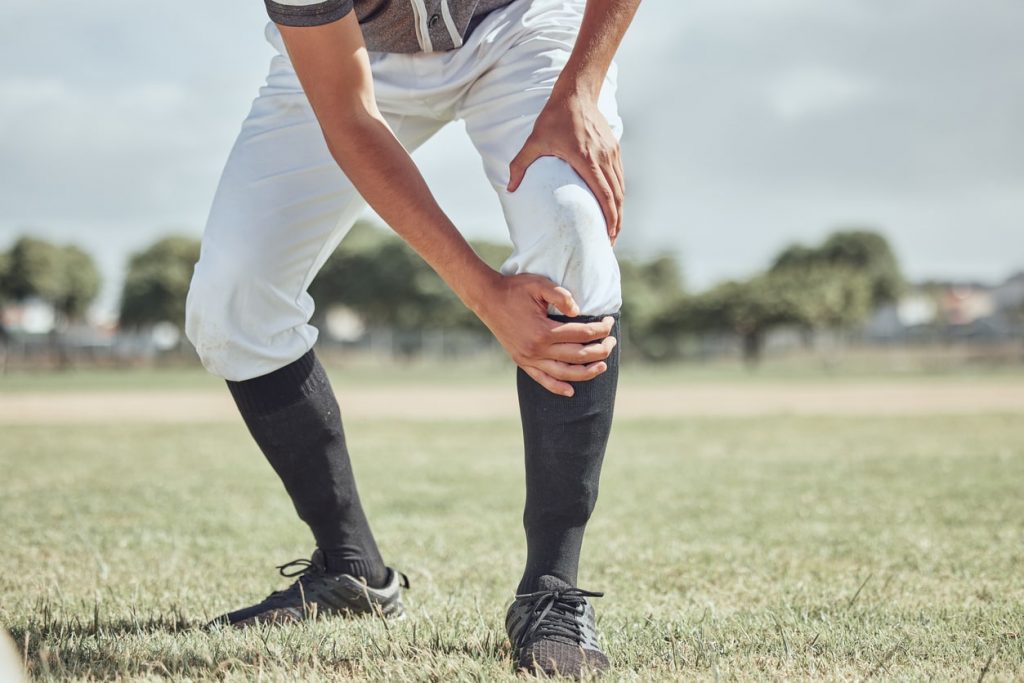 Navigating a Torn Meniscus: How Dr. Howard Can Help Athletes Like Mike Trout Recover